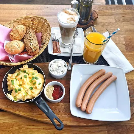 Pienkowskich 4* Gdynia