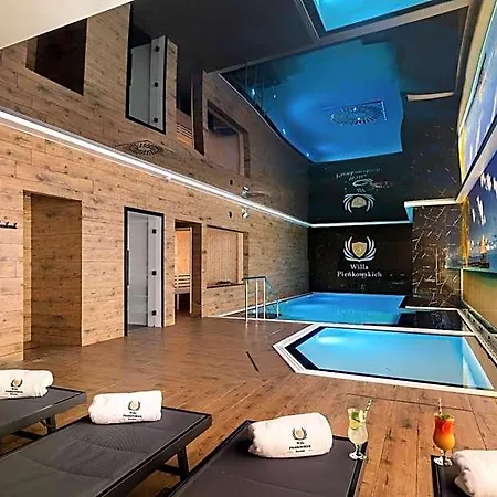 Pienkowskich Aparthotel 4*